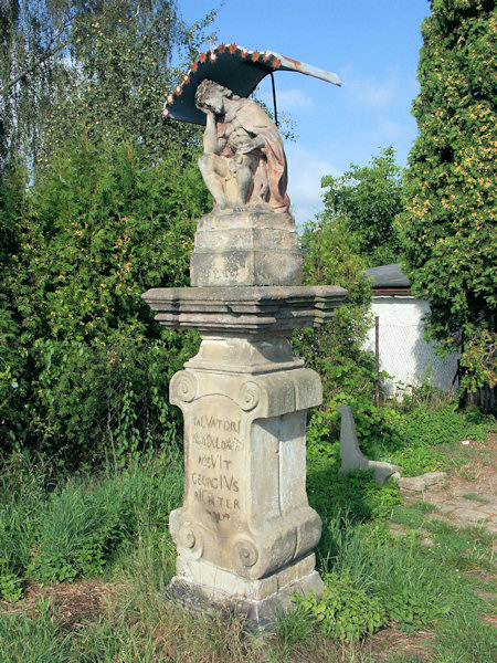 Statue am Panenský potok (Jungfernbach) in Jablonné v Podještědí (Deutsch-Gabel).