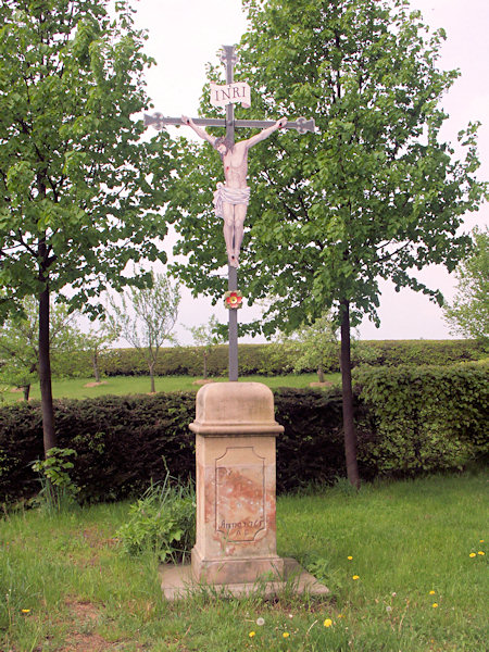 Kreuz in Sněžná (Schnauhübel).