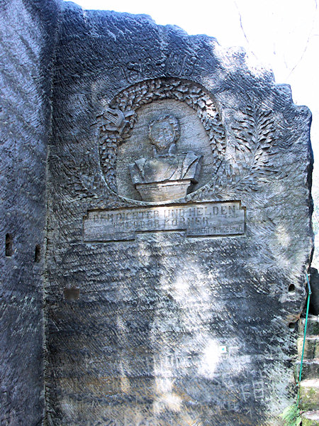 Reliéf Theodora Körnera na Dutém kameni u Cvikova.