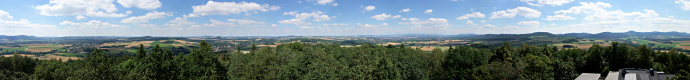 Panoramatische Aussicht vom Breiteberg.