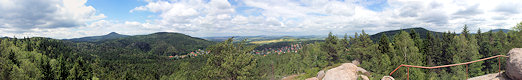 View from the Carolafelsen to the North. View from the Carolafelsen to the North.