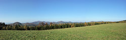 Blick vom Polevský vrch (Blottendorfer Berg) nach Nordwesten. Blick vom Polevský vrch (Blottendorfer Berg) nach Nordwesten.