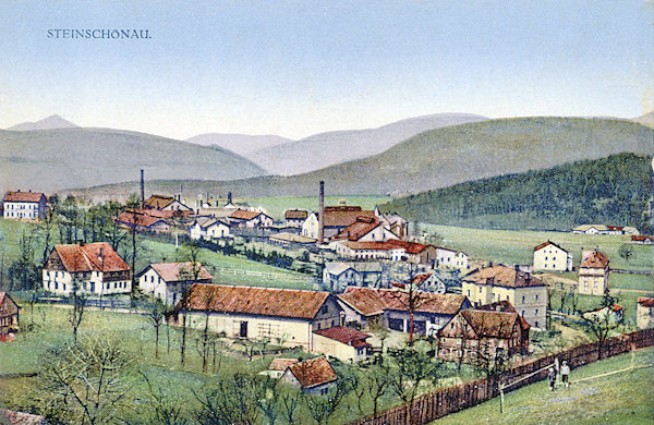 Pohlednice z roku 1911 zachycuje část Kamenického Šenova se sklárnami u dolního nádraží.