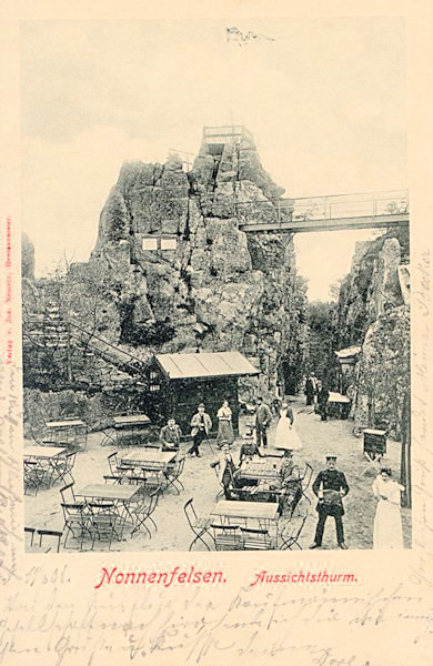 Auf dieser Ansichtskarte von 1901 ist der Aussichtsfelsen bei der Gaststätte am Nonnenfelsen.