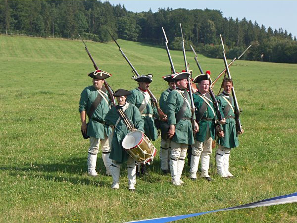 Představení jednotek po bitvě.