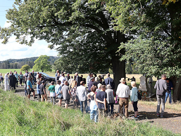 Slavnostní požehnání kříže proběhlo v sobotu 6. září po 15. hodině.