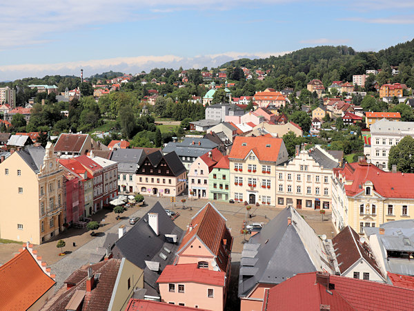 Blick auf das Stadtzentrum vom Turme der St. Jakobskirche.