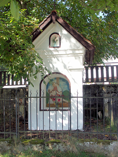 Kapelle am Erholungsheim am östlichen Rand der Siedlung.