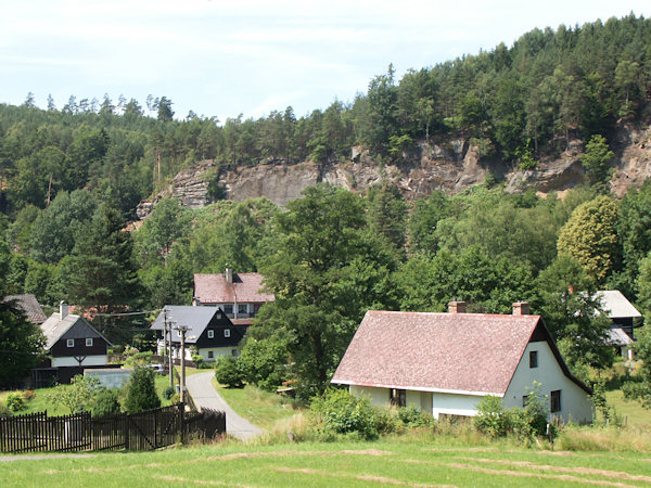 Häuser im unteren Teil des Dorfes.