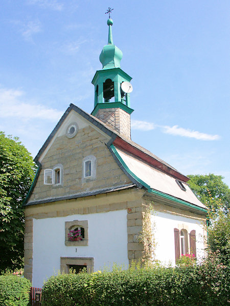 Die ehemalige Kapelle der hl. Anna dient heute als Wochenendhäuschen.