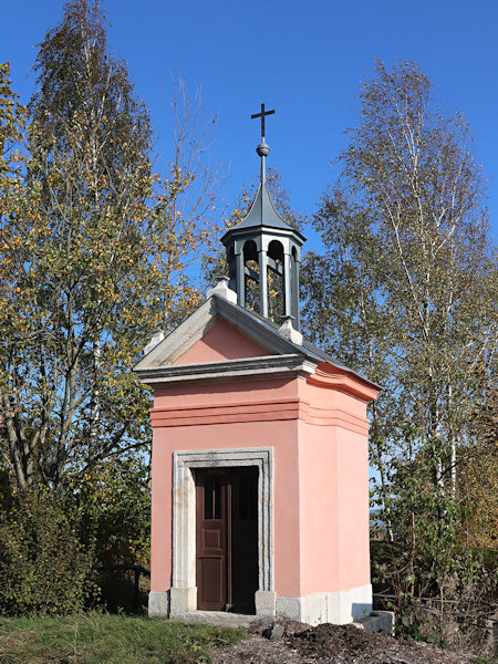 Kapelle im Dorf.