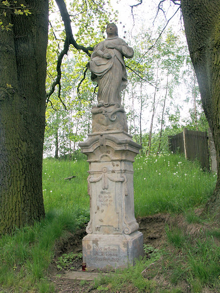 Socha neposkvrněné Panny Marie z roku 1802.