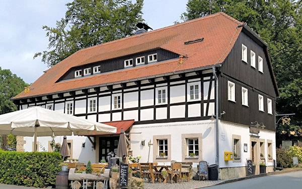 Hostinec Alte Schmiede (Stará kovárna).