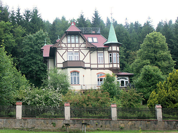 Bývalá Lubischova vila.