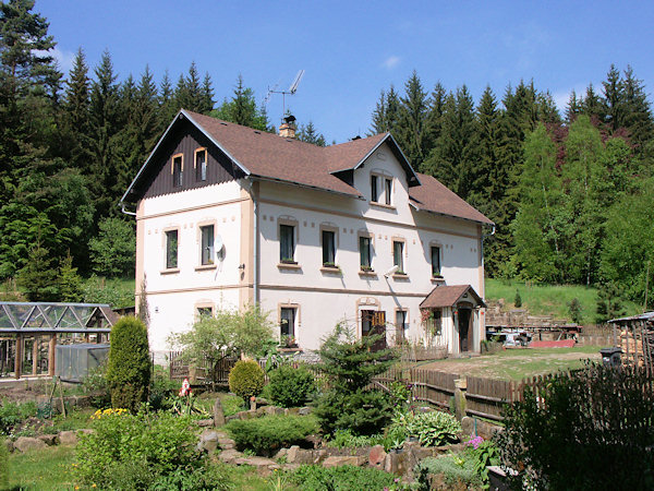 Die frühere Mitters Villa steht an der Stelle eines alten Hammerwerkes.
